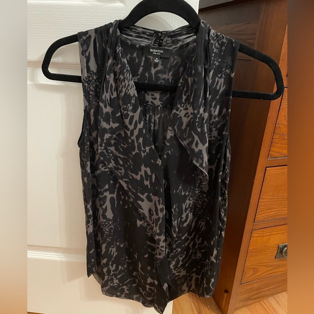 Babaton Black Sleeveless Blouse